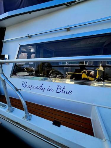 Rhapsody in Blue - Hotel - Chertsey