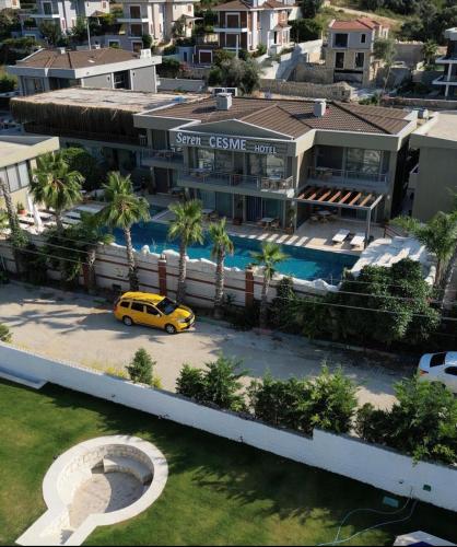 SEREN OTEL ÇEŞME