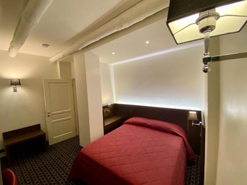 Gemelli Hotel - image 8