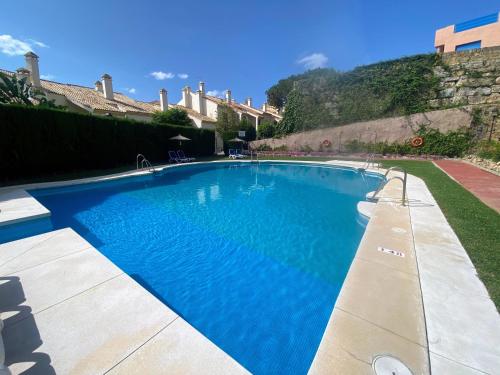 2BR Flat with Sea Views Puerto de la Duquesa, Manilva (photo 7)