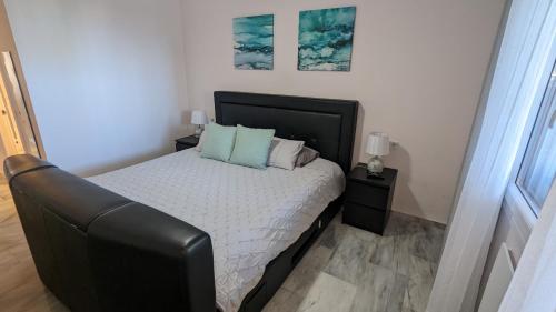 2BR Flat with Sea Views Puerto de la Duquesa, Manilva (photo 8)