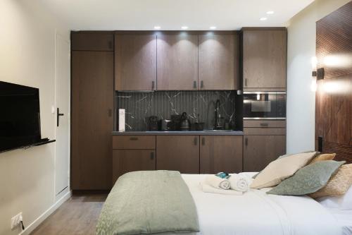 Studio Sacré coeur by Studio prestige, Paris (photo 8)