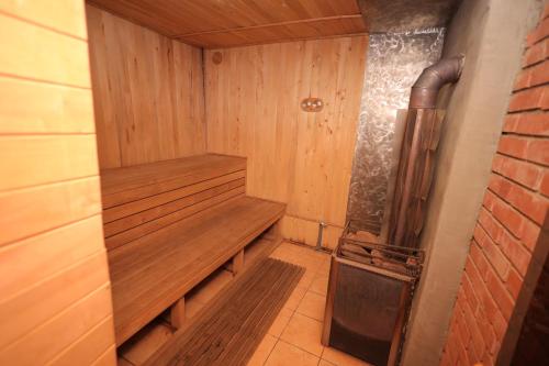 Sauna, Приватна садиба Дикий Мед (Приватна садиба Дикии Мед) in Yakivs'ke