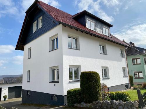 One-Bedroom Apartment with Balcony