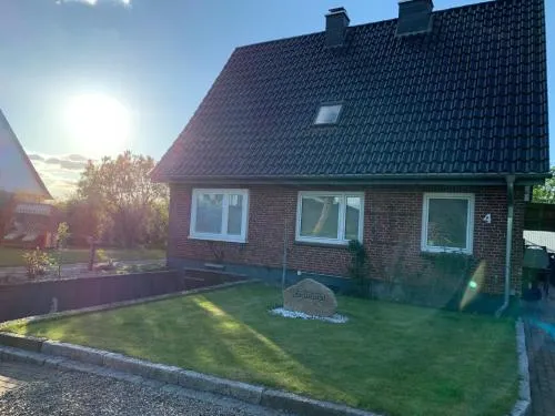 Ferienhaus Erdmann-Huus in Esgrus, Deutschland