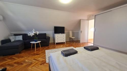 Lugas Apartman