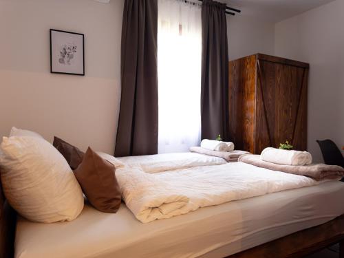 . Golubina 2 - Studio Apartman