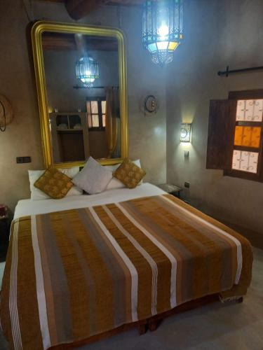 2 twin beds