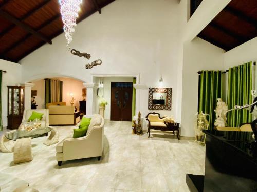 Lukshmie Villa