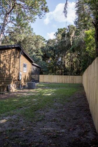 Cozy & peaceful house in Perry Florida