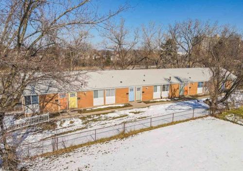 Studio w/ King Bed near Dwtn, Rochester (foto 10)