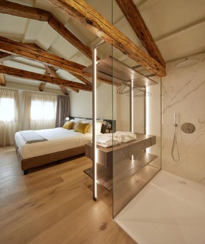 Penthouse Apartment