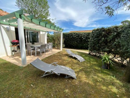 Maison spacieuse près de la forêt avec terrasse et parking privé