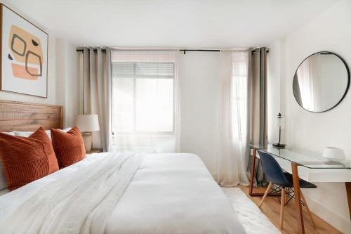 75-2A furnished 1BR W D Elev central park, New York (Foto 3)