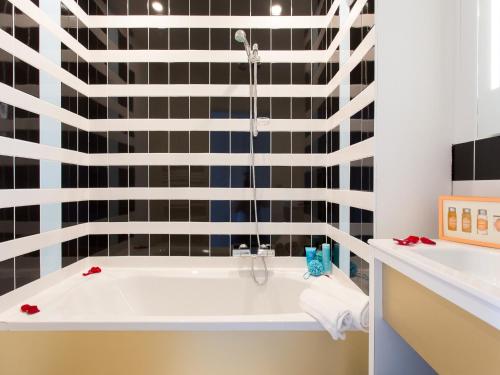 Privilege Appart-Hotels Domaine De Mai