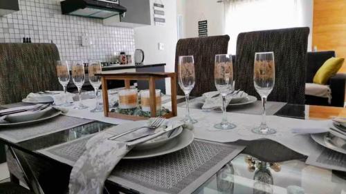 Evans Village - Apartments & Spa Room Type - Two-Bedroom Apartment