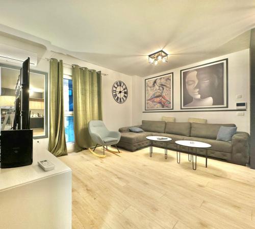 Modern One bedroom Apartment Budva