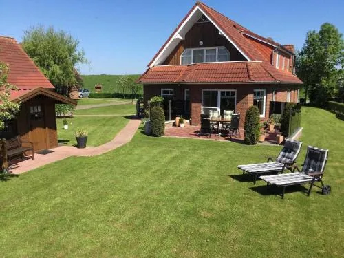 Ferienwohnungen Am alten Deich im Landhaus in Carolinensiel, Deutschland