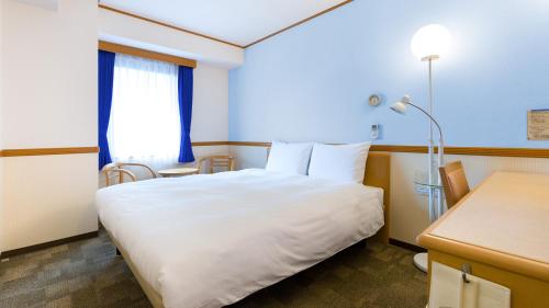 Toyoko Inn Tsuruga Ekimae