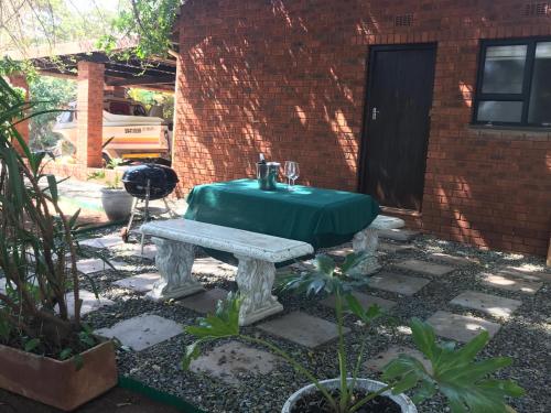 陽台/露台, Green Leaf Cottage in 伍尊哲里