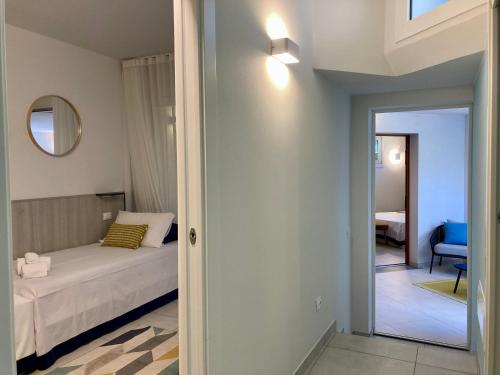 Superior Apartment image 8