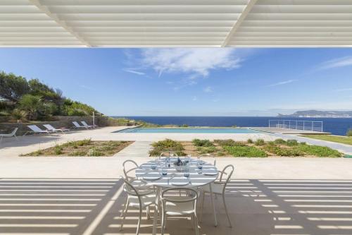 A szálláshely kívülről, Dzov in Le Jas des Amandiers