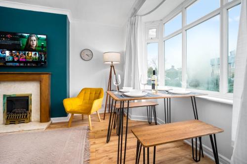 3 Bedroom House - Garden - Parking - Interior Designed - Netflix - Wifi - 52H, Бирмингем (фото 6)