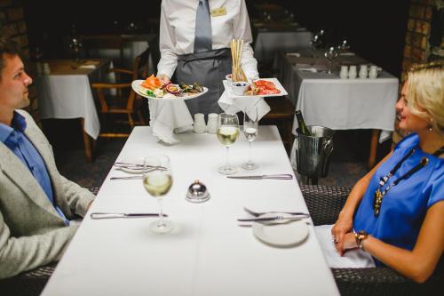 Bushmills Inn Hotel & Restaurant - 레스토랑