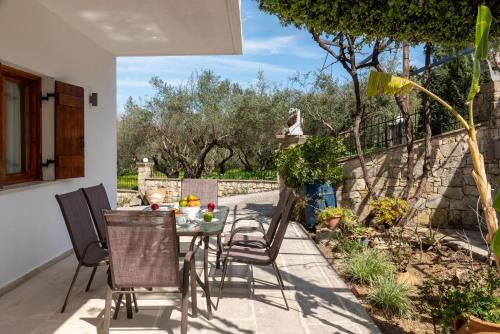 Facilities, Klapas by PosarelliVillas in Krionerida