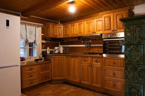 Shared lounge/TV area, Chata Rip in Frantiskov