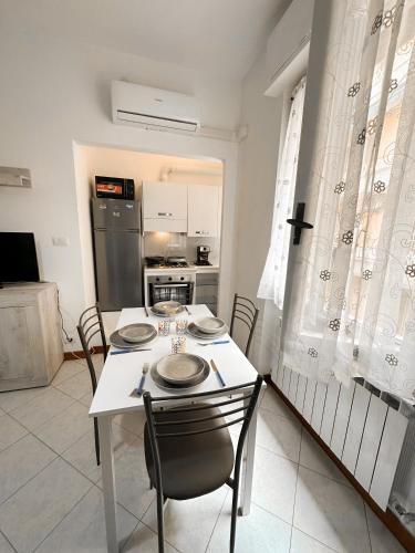 Tolly House-Rapallo City Centre