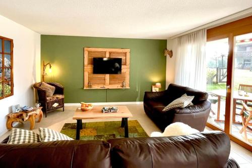 Romantic Swiss Alp Iseltwald with Lake & Mountains in Iseltwald