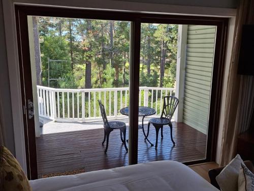 منظر, FC9 - Pezula Secure Tranquility in سباريبوش