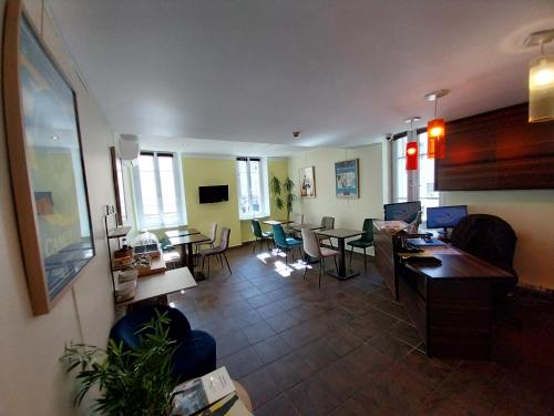 Hotel Le Mistral - image 14