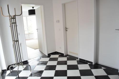 Maisonette Wohnung mit Dachterrasse - keine Vermietung an Monteure No1 in دورين