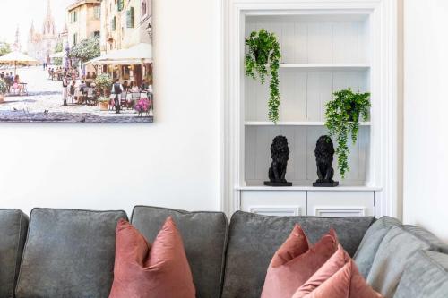 Cuthbert House - Donnini Apartments in Prestwick