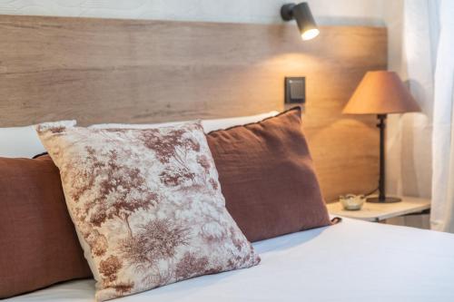 Victoria 16 Premium by Nagoa Homes