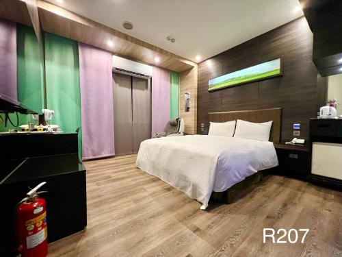 Catwalk Motel -Tainan - image 2