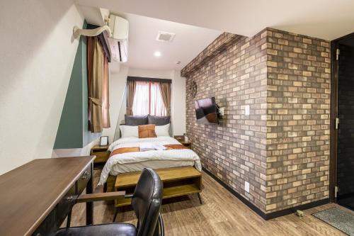 Superior Double Room image 8