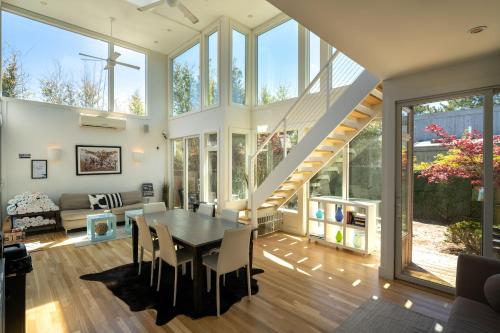The Madison Fire Island Pines in Fire Island Pines, USA