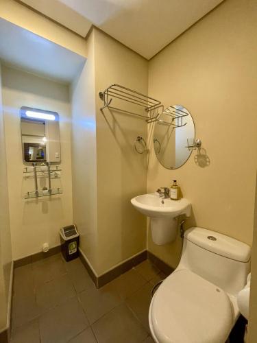 Sunset View 1-BR Unit at Centrio Tower beside Ayala Mall Downtown CDO, Cagayan de Oro (foto 10)