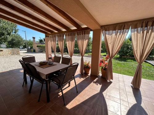 Apartmani Antonija in 科茲里奇