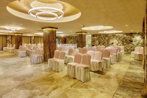 Hotel Katson Castle Dharamshala