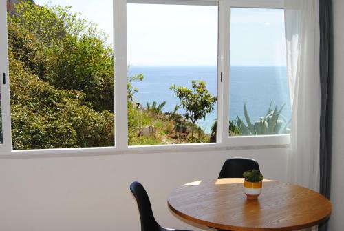 Sesimbra Beach House II
