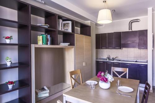 ApartHotel Anghel - main image