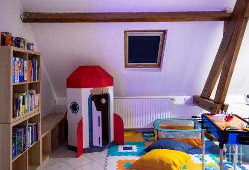 สิ่งอำนวยความสะดวกเพื่อการสันทนาการ, L'Alysse - Maison Familiale in ลุยน์