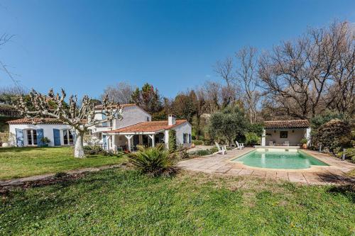 Villa Triptyque - Avec piscine et grand jardin - Location saisonnière - Villecroze