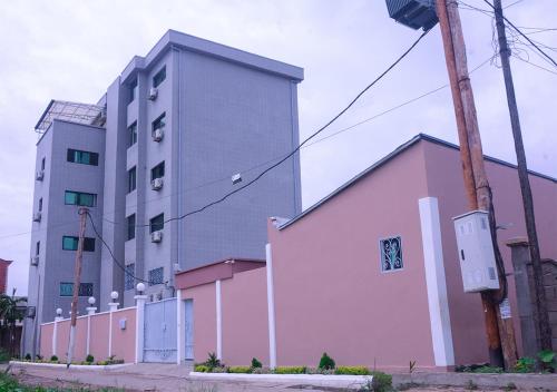 สภาพแวดล้อมโดยรอบ, ORION RESIDENCY BONABERIE in โบนาเมรี