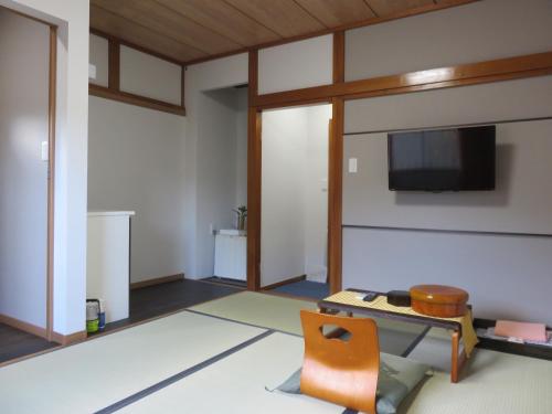 Japanese-Style Room