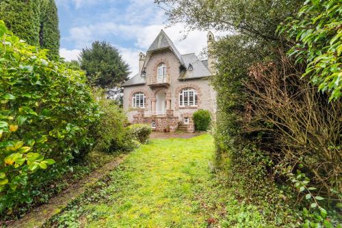 La Villa des Troënes - Proche des plages - Location saisonnière - Plouguiel